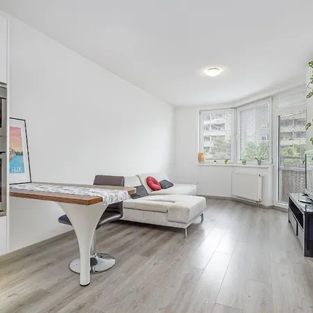 Central, Sunny And Spacious