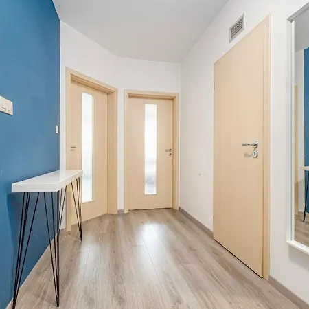 Appartement Central, Sunny And Spacious Bratislava